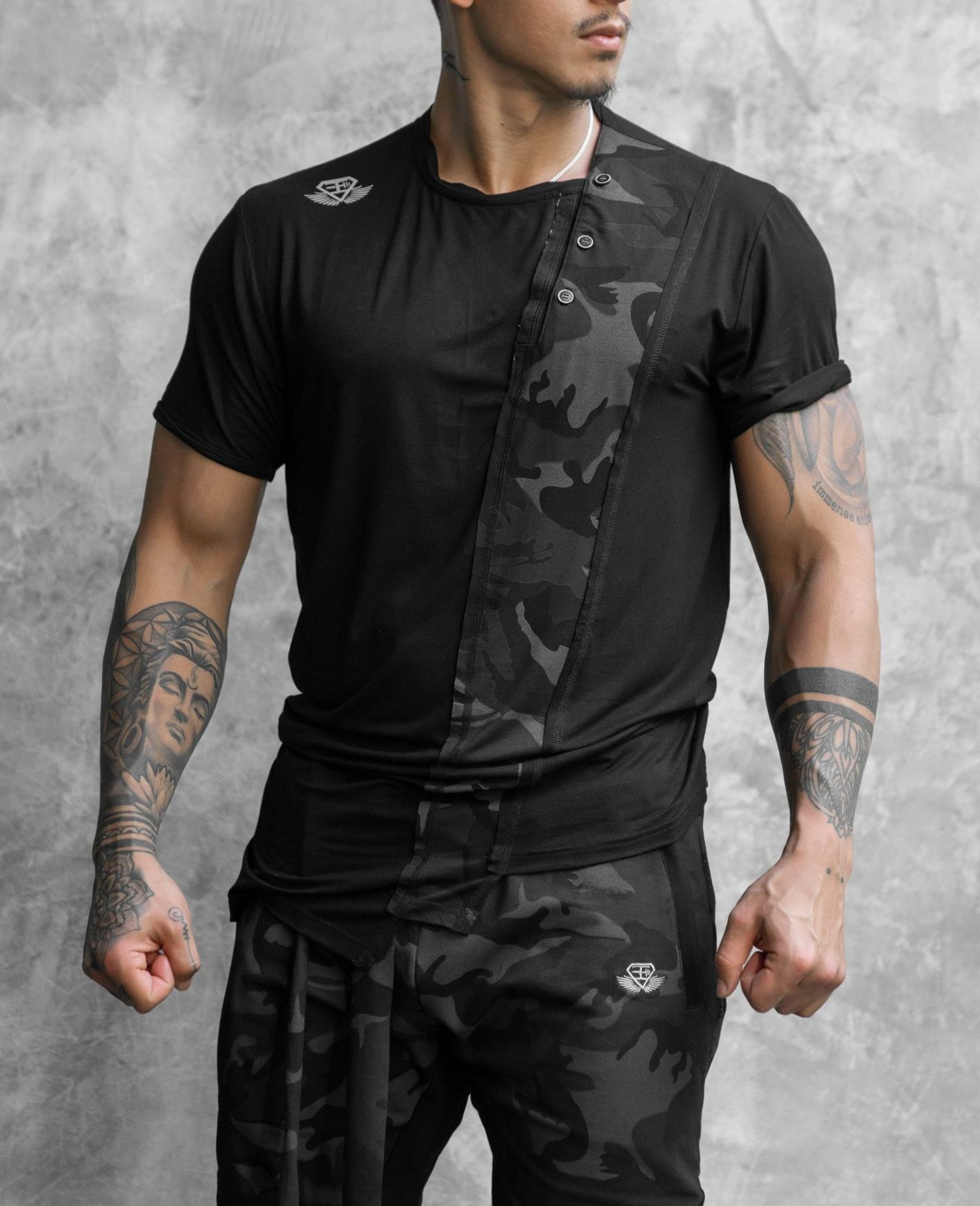 Футболка BODY ENGINEERS Atlantis Asymmetric Shirt Black