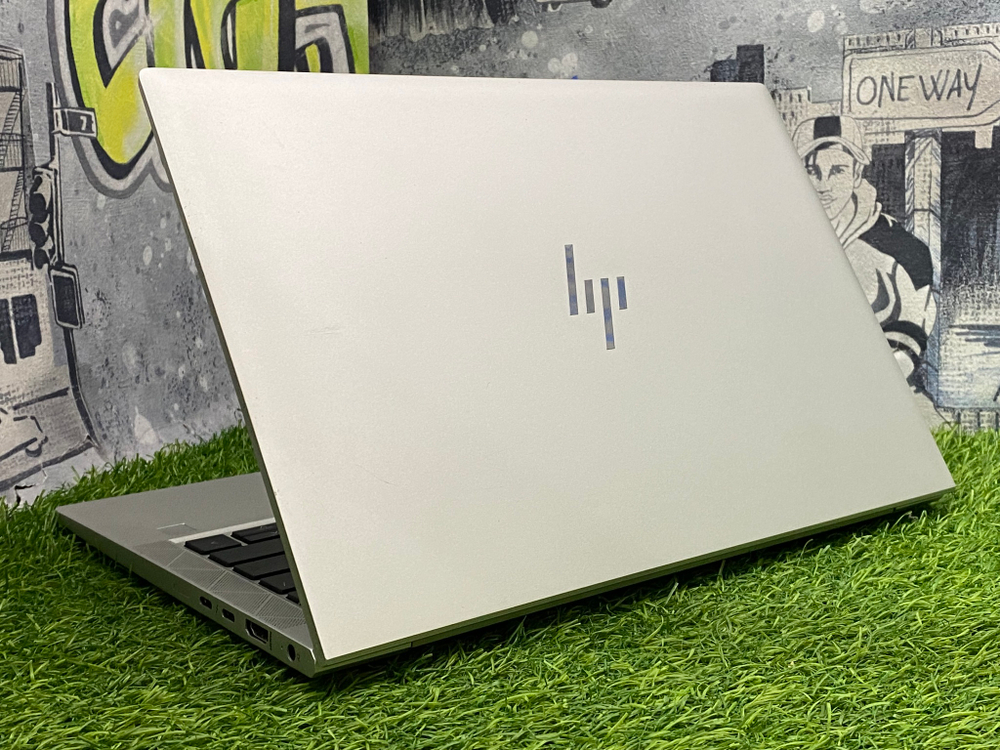 Ноутбук HP 13' i5-1135G7/ Iris Xe/16GB/256GB/ EliteBook 830 G8[35r36ea]/Windows 10