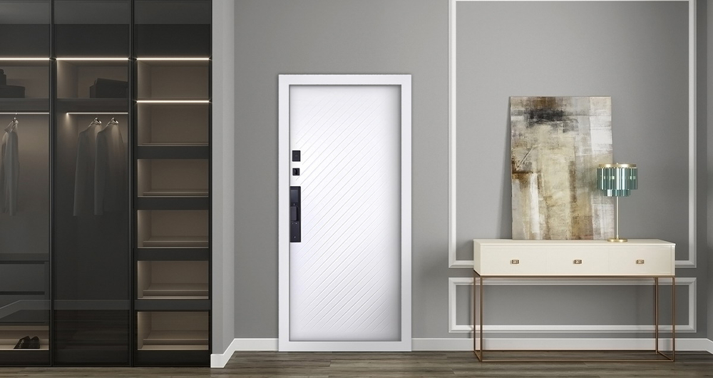 Стальная дверь "Бастион" с биометрическим замком