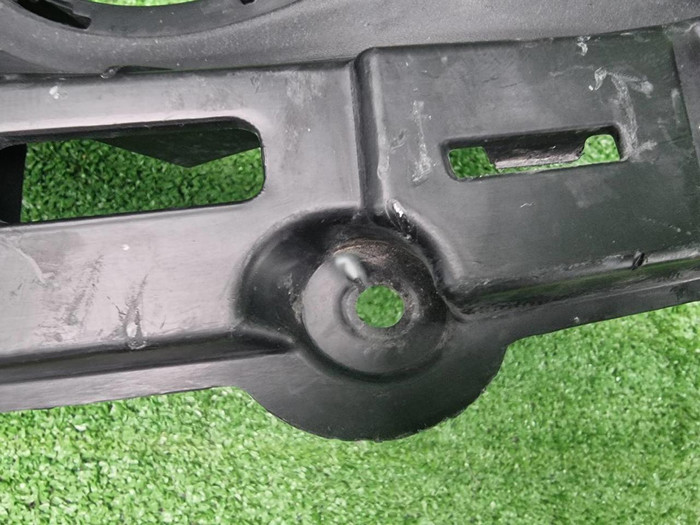 Кронштейн переднего бампера Mini Clubman F54 15-19