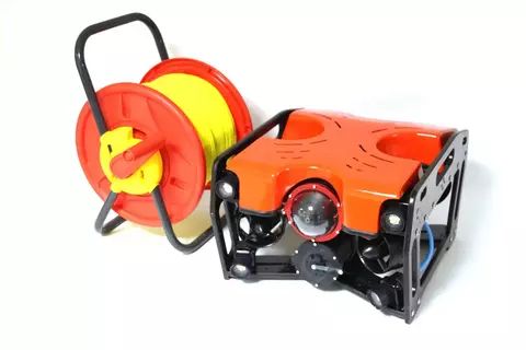 Подводный дрон 