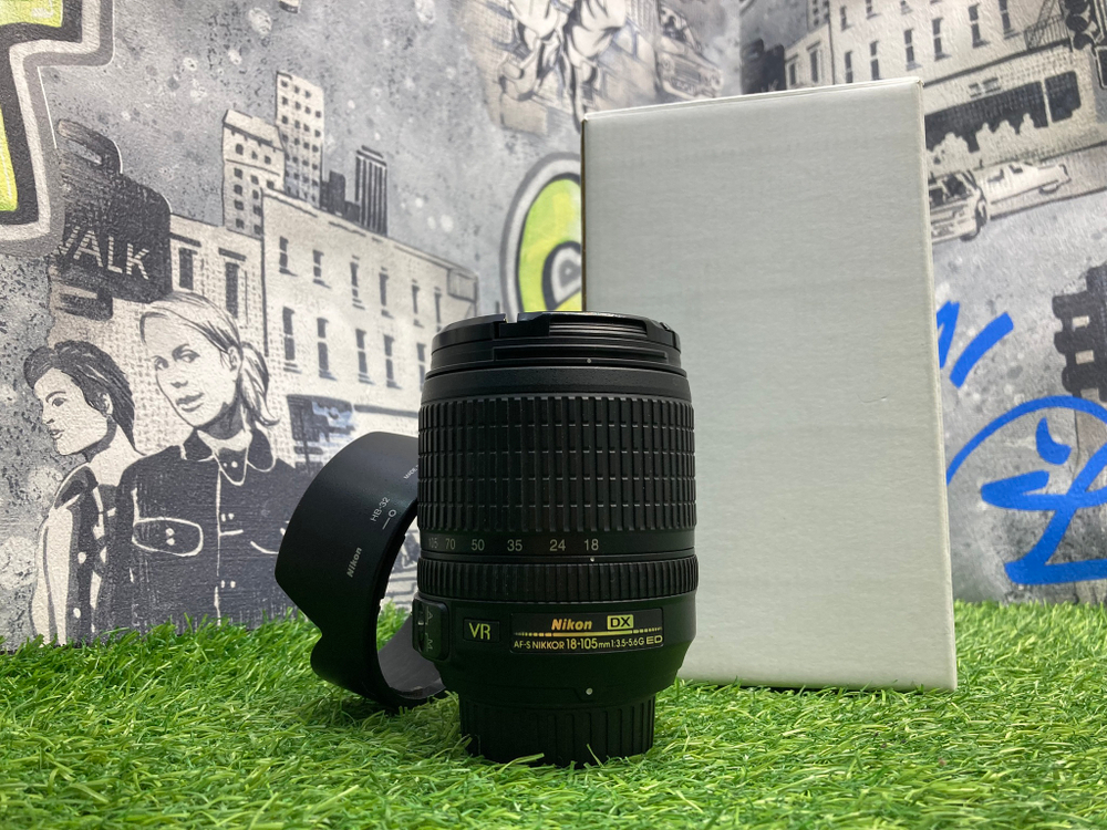 Nikon 18-105mm 3.5-5.6G AF-S ED DX VR Nikkor