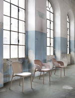 Кресло пластиковое с обивкой Scab Design Hug, антрацит