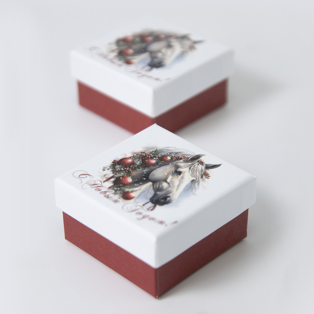Картонный футляр «Новогодняя. Лошадка №3.4» для кольца и серёг