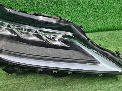 Битая Фара правая Lexus RX 4 (2019-2022) LED