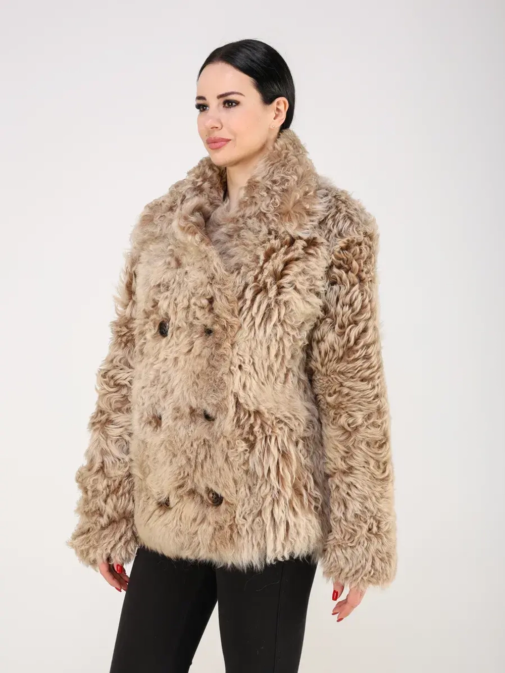 Дубленка зимняя шуба натуральная короткая