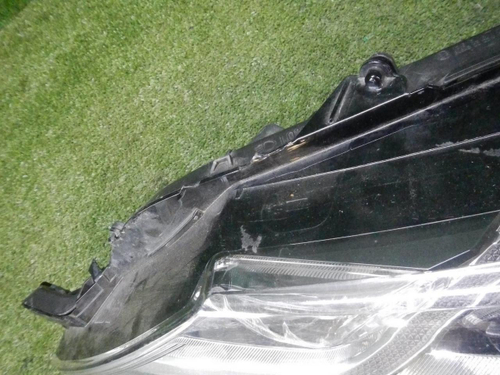 Битая Фара левая Toyota Camry xv70 (2017-н.в.) LED