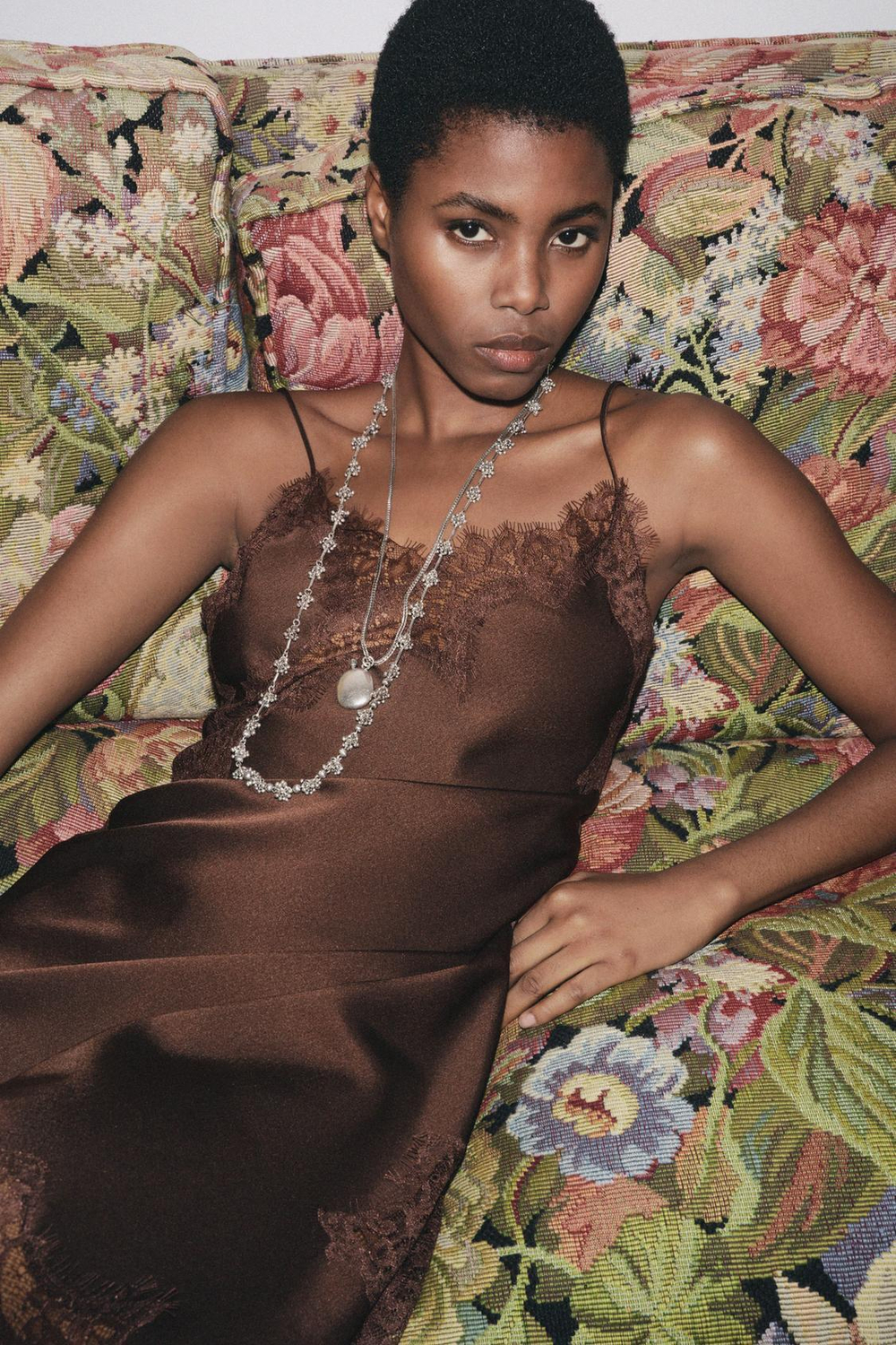 ZARA НАБОР ИЗ ДВУХ ОЖЕРЕЛИЙ, СЕРЕБРИСТЫЙ