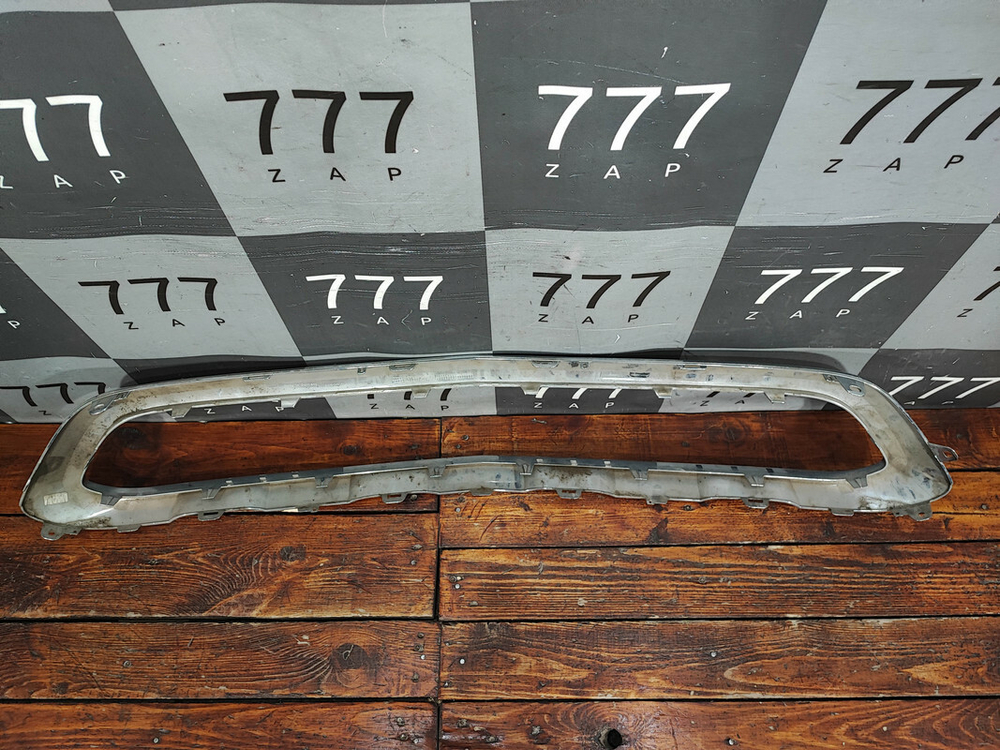 Молдинг переднего бампера Mercedes GLC (X253) 15-19 Б/У Оригинал A2538851625