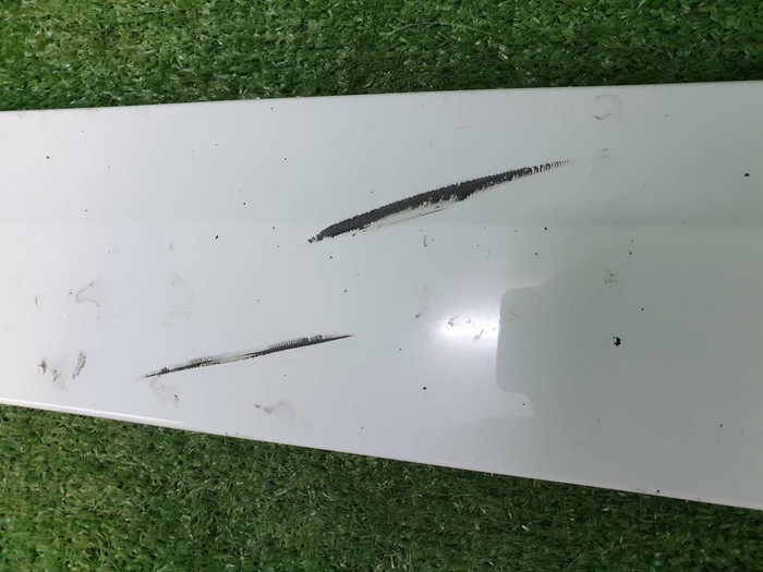 Накладка двери передняя левая BMW X2 F39 (17-23)