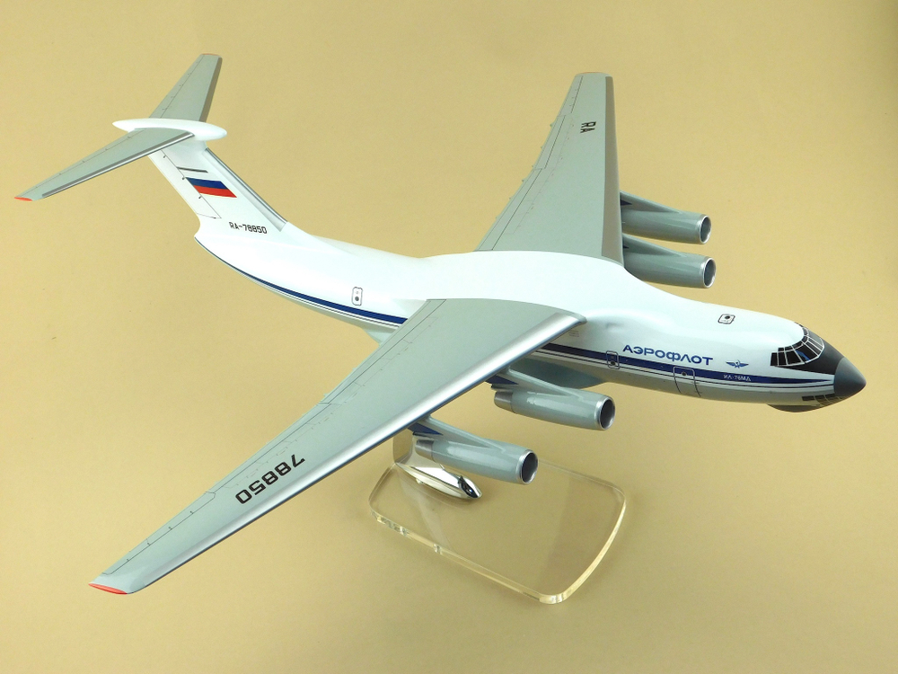 Модель самолета Ил-76МД (М1:100, АЭРОФЛОТ, RA-78850)