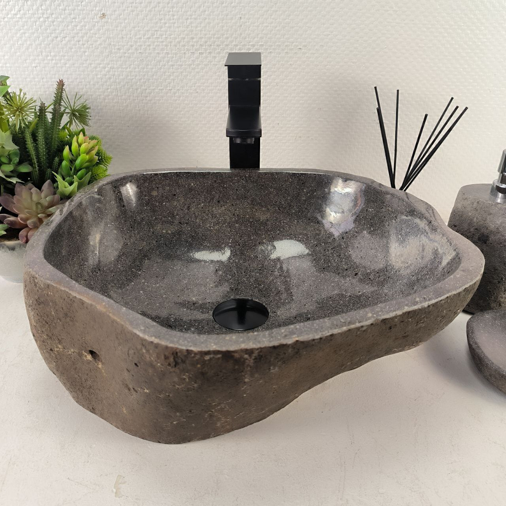 Раковина из речного камня RS-65121 44*39*15 0856