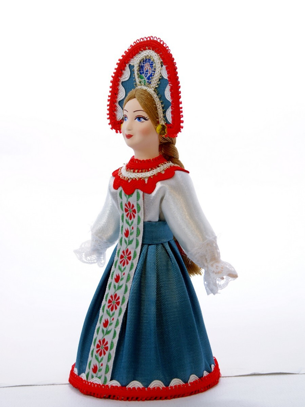 Кукла коллекционная фарфоровая Любава в русском костюме