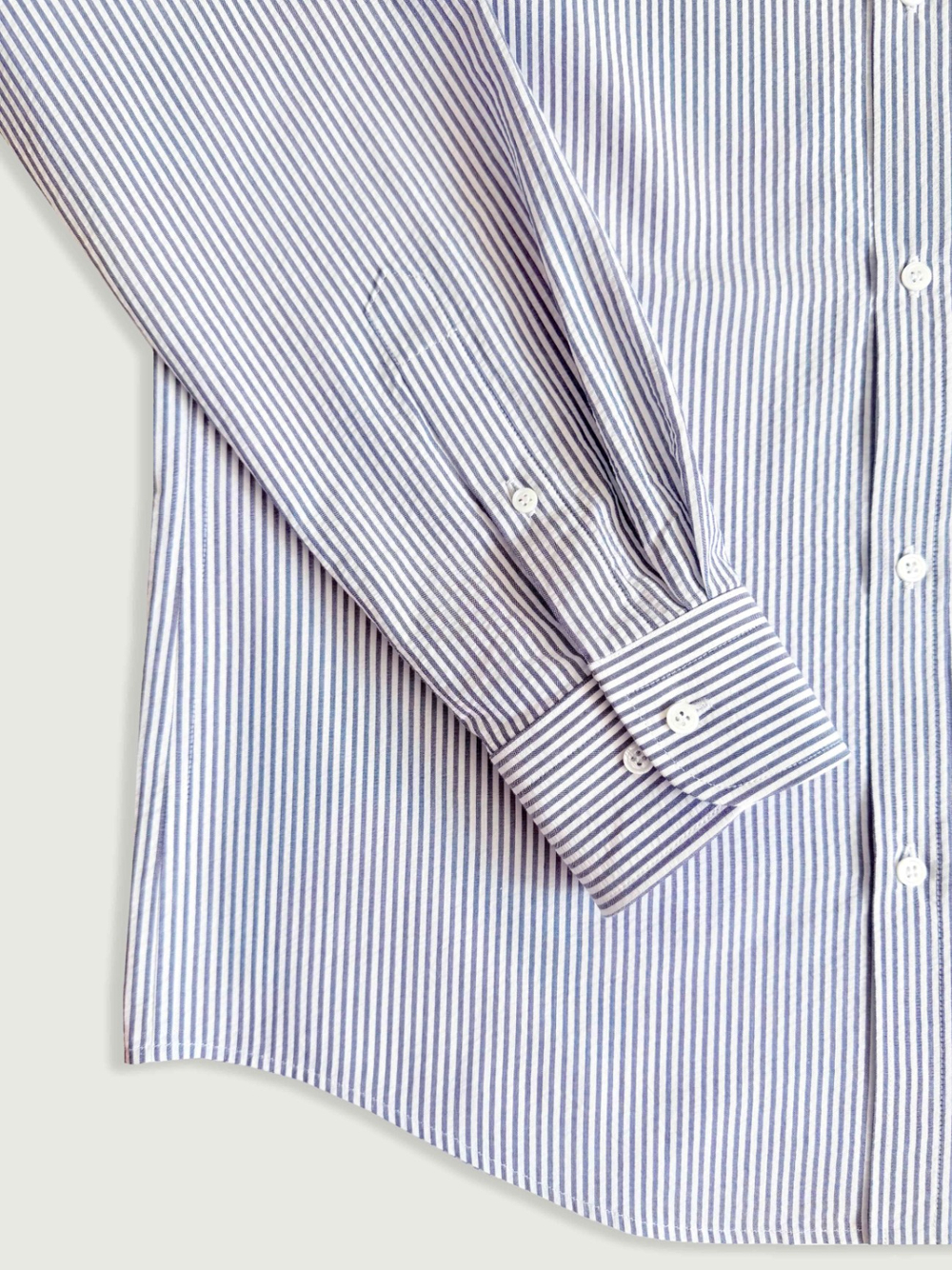 Рубашка button-down (с воротником на пуговицах) из сирсакера в синюю полоску