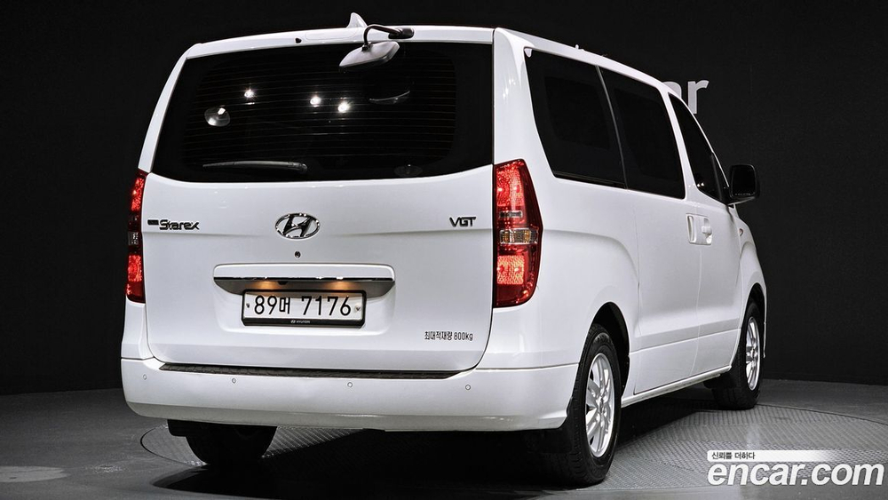 Hyundai The New Grand Starex Van 3-х местный (01.2020)