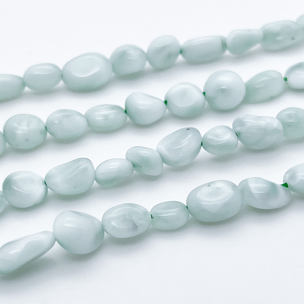 Диопсид с волластонитом, галтовка 5-8 мм, цена за нить 38 см