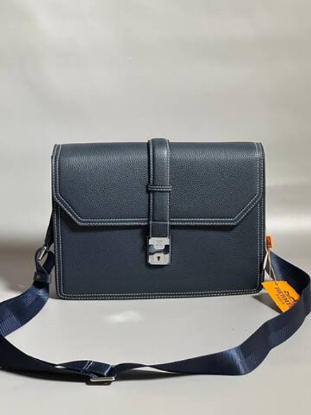 Портфель Hermes