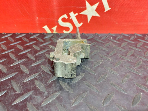 Кронштейн трубок AdBlue