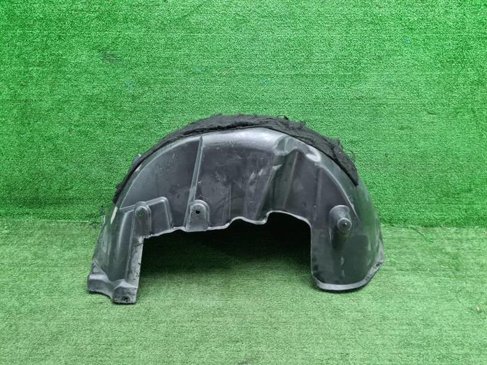 Подкрылок задний правый Mercedes ML GLE W166 11-18