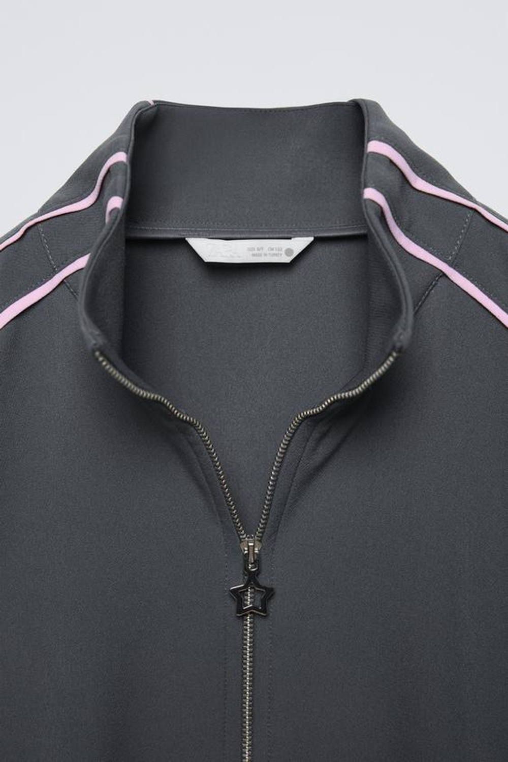 ZARA ТОЛСТОВКА С КОНТРАСТНЫМИ ДЕТАЛЯМИ, СЕРЫЙ