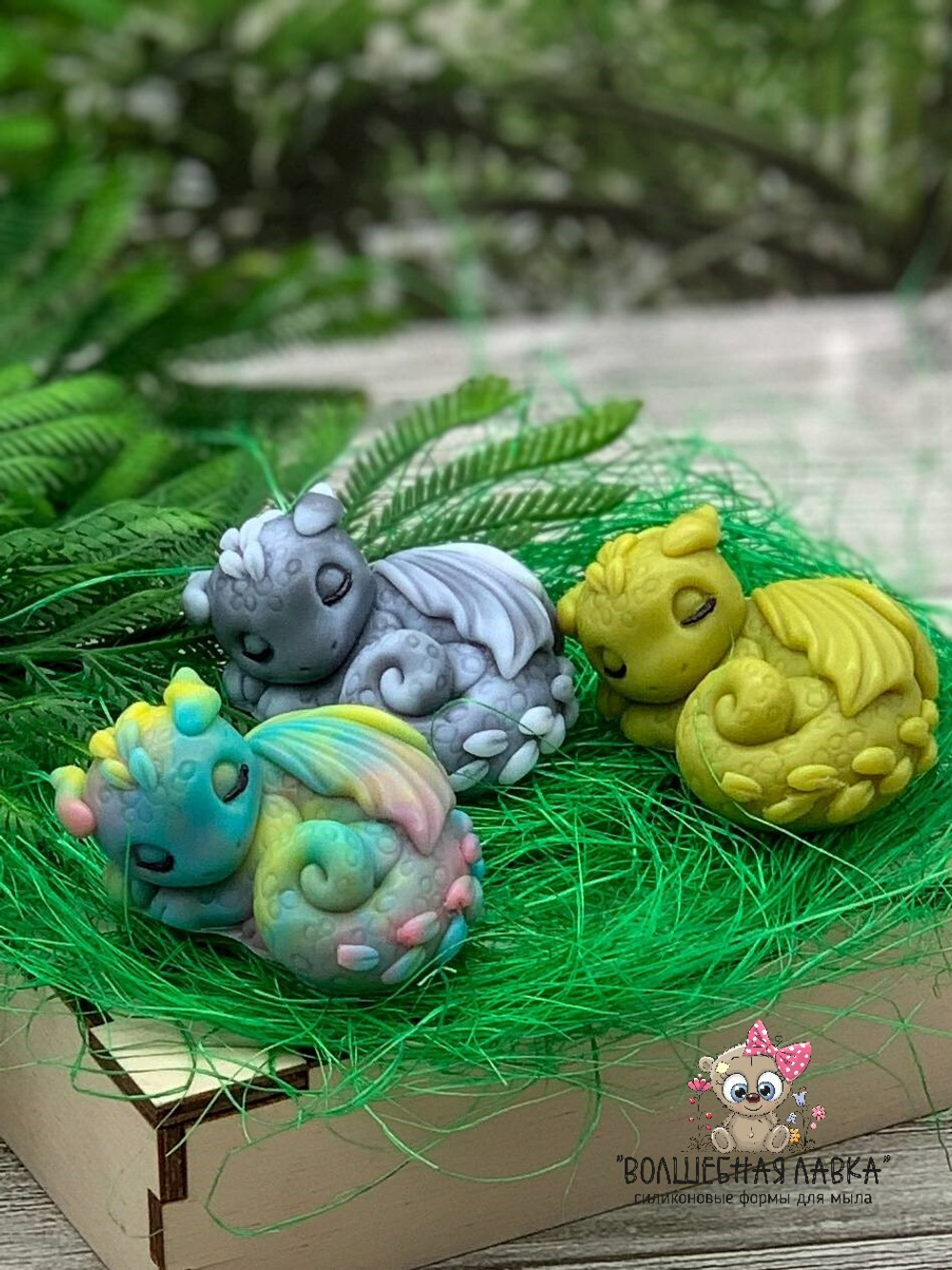 Силиконовая форма 2 дракончика Полли и Долли