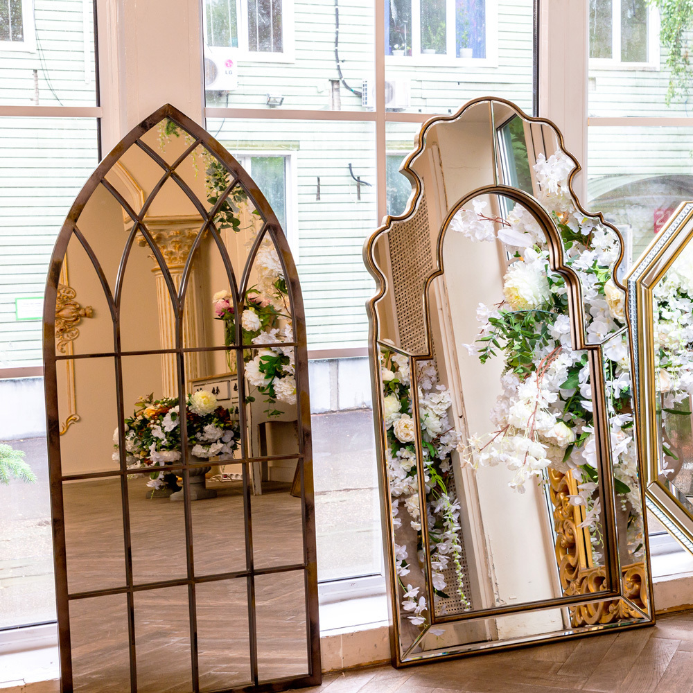 Настенное зеркало Дели Объект мечты