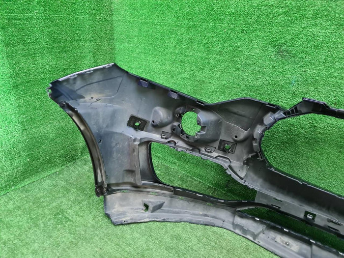 Бампер передний Maserati Levante (2016-2020)