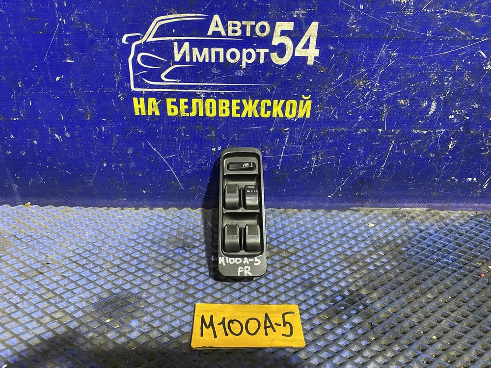 Блок управления стеклоподъемниками TOYOTA DUET 1998-2000