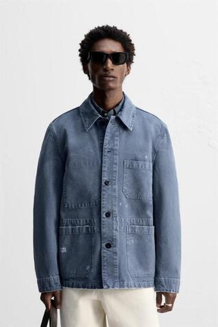ZARA КУРТКА ИЗ ТКАНИ С ЭФФЕКТОМ ПОТЕРТОСТИ И БРЫЗГ КРАСКИ, СИНИЙ