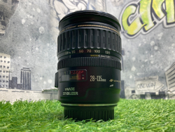 Canon EF 28-135mm 3.5-5.6 IS USM
