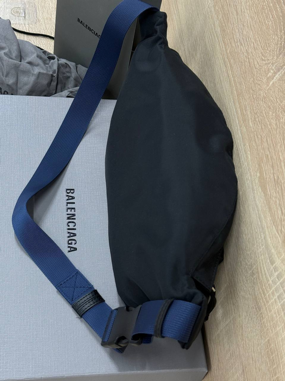 Сумка поясная Balenciaga