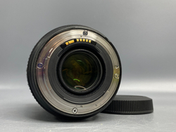 Canon EF 24-70mm f/2.8L II USM