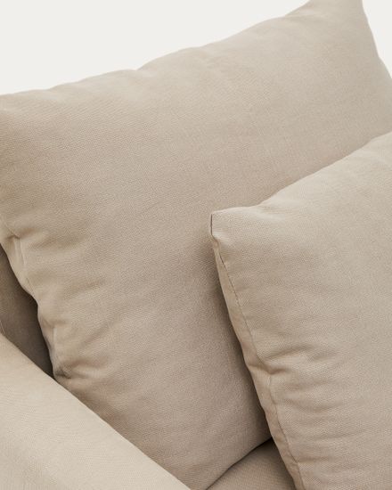 A cover designed to kep your Nora armchair in brand-new condition. Made from linen and cotton fabri