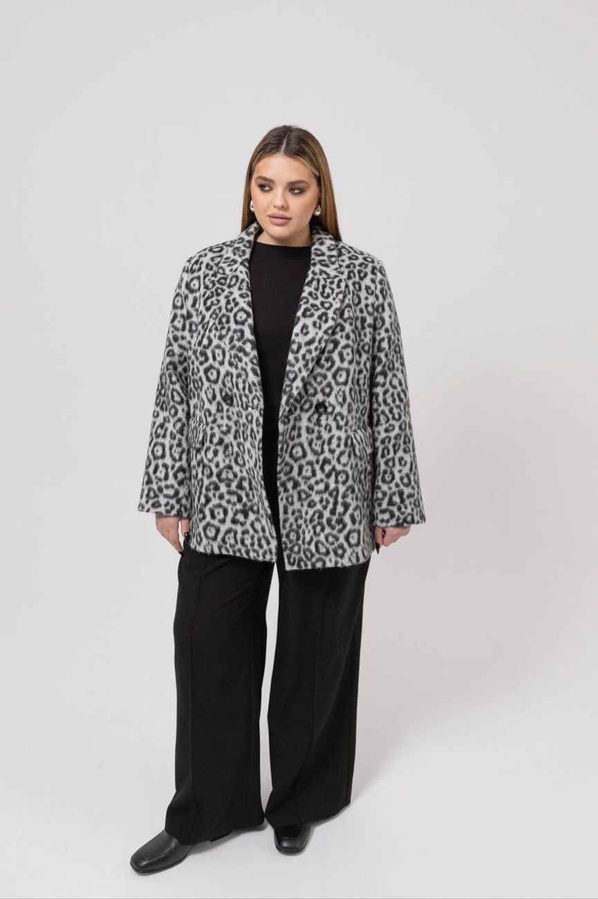 Пальто короткое, принт леопард, серый