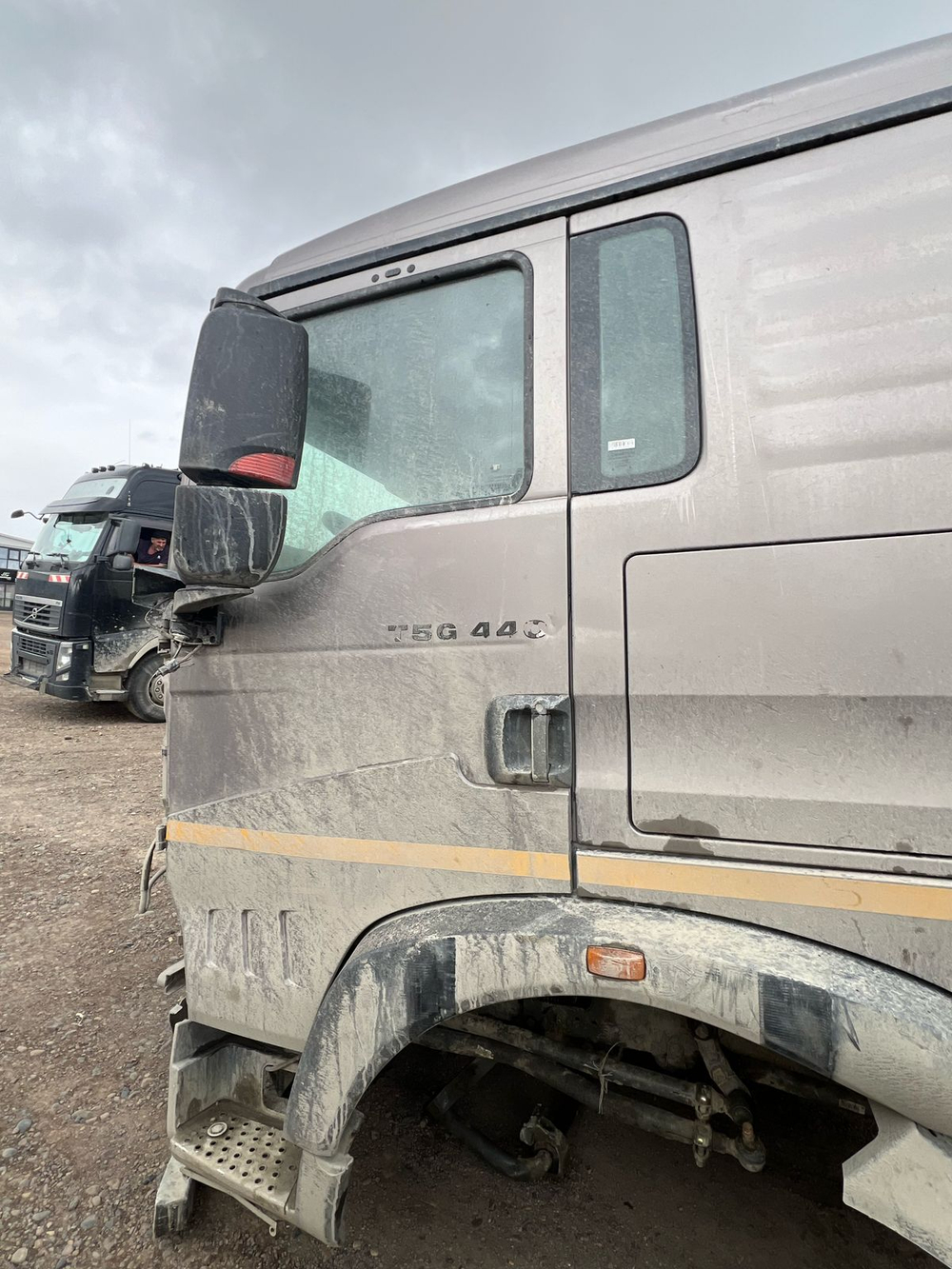 Howo T5G 8x4 Самосвал ZZ3317V386GE1 (Дизельный, 10,5 л, 440 л.с., МТ)