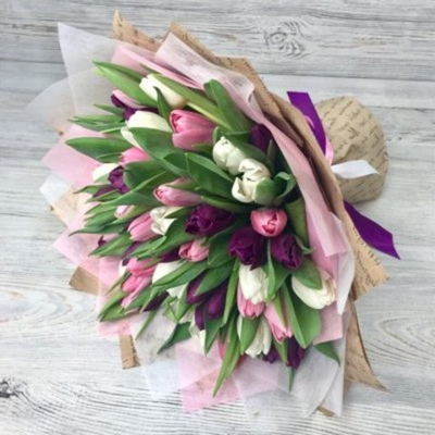 Букет микс из 49 тюльпана