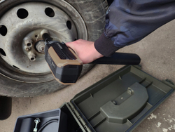 Гайковерт BERKUT WAC-700 с аккумулятором JSL-18000PP