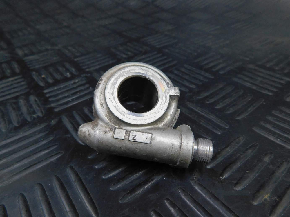 Редуктор спидометра Kawasaki ZZR 400 98 053110