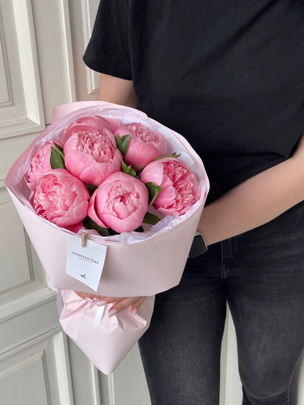 Букет 7шт пионов