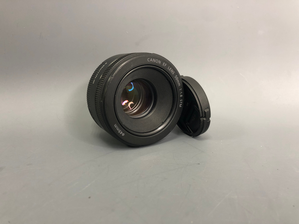 Canon EF 50mm 1.8 STM