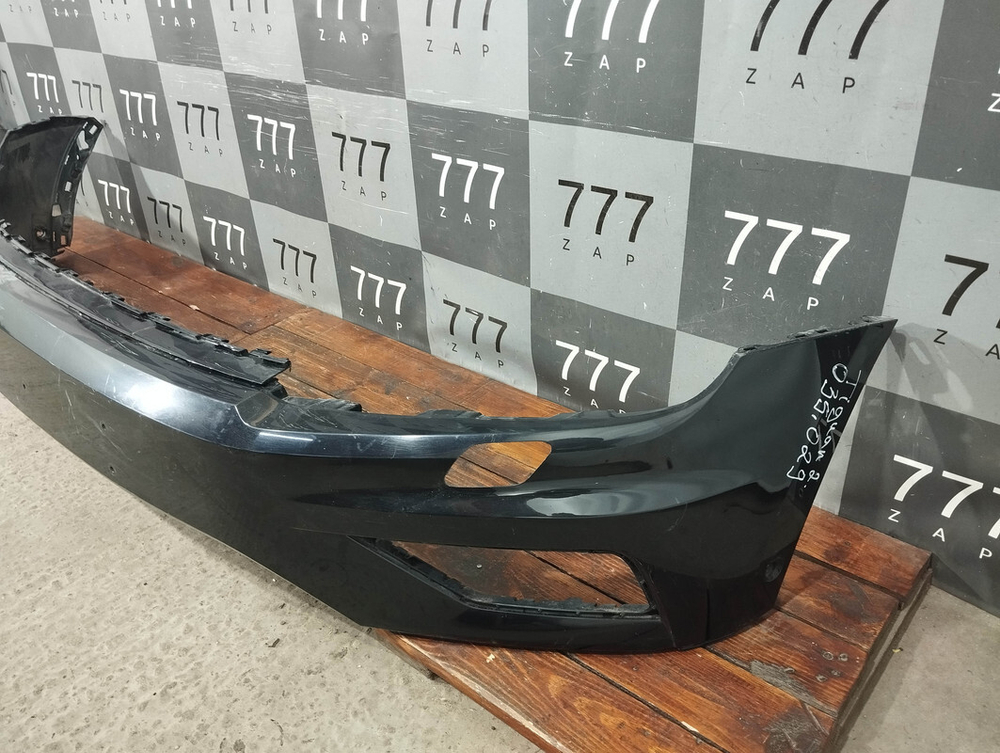 Бампер передний Volkswagen Tiguan 2 16-20 Б/У Оригинал 5NR807221