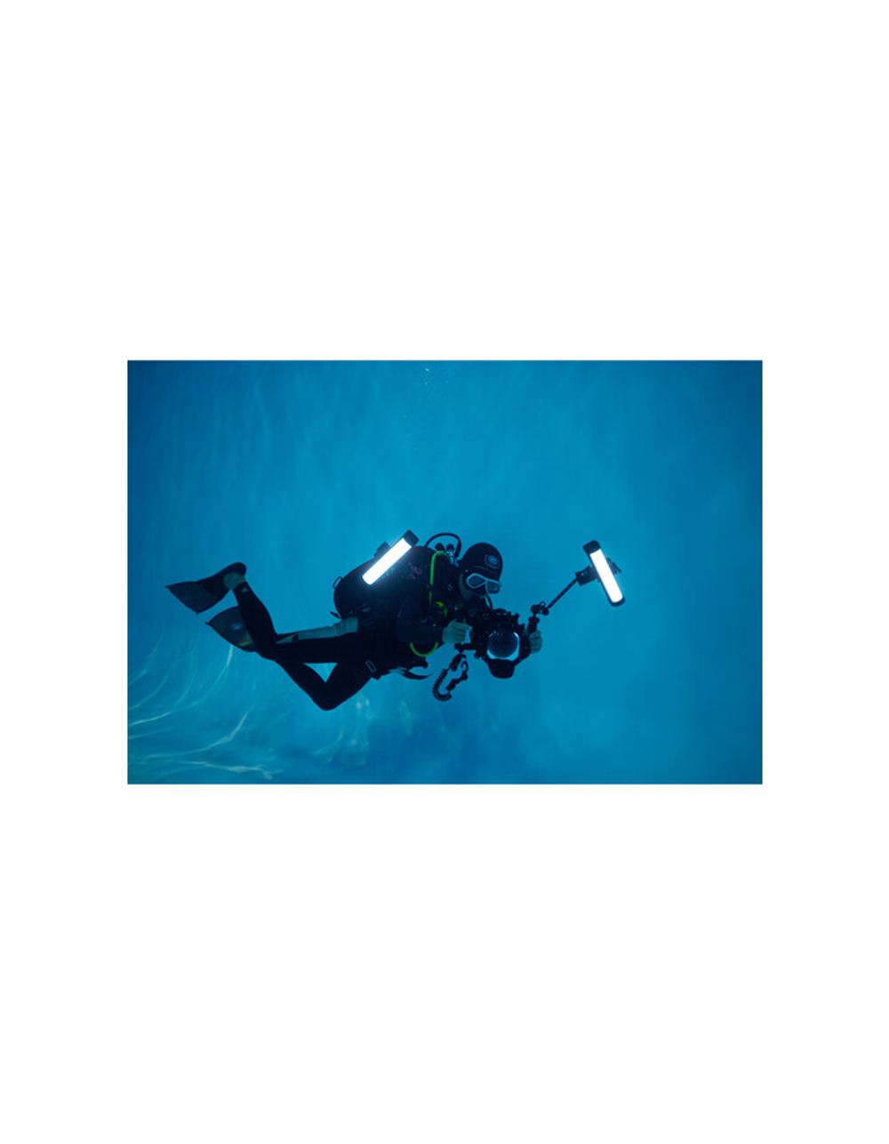 Осветитель светодиодный Godox Dive Light WT25D для подводной съемки