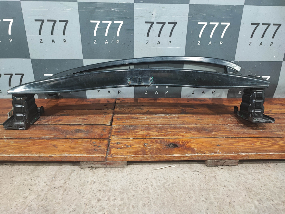 Усилитель переднего бампера Skoda Rapid 2 20-нв Б/У Оригинал 60U807109E