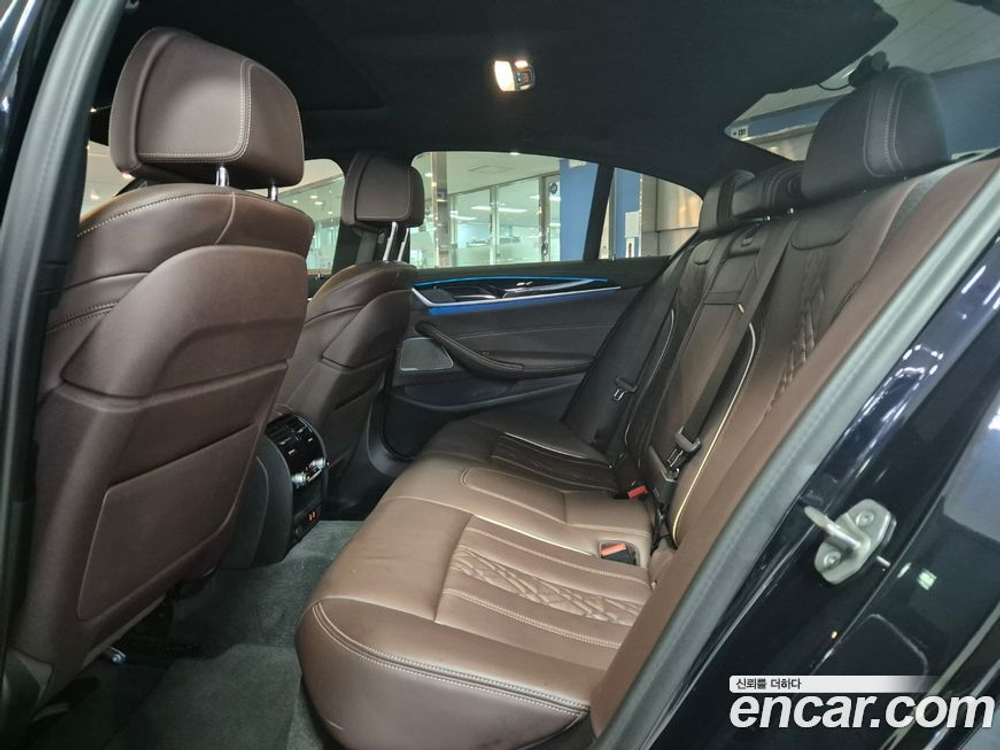 BMW 5 Series (G30) 530e M Sports (07.2021)