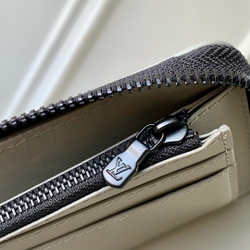 Louis Vuitton Zippy Vertical Wallet