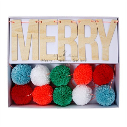 Гирлянда с помпонами "Merry Christmas"