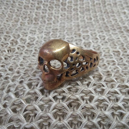 Кольцо. Череп - классический