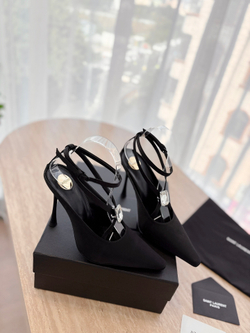 Saint Laurent Sandals
