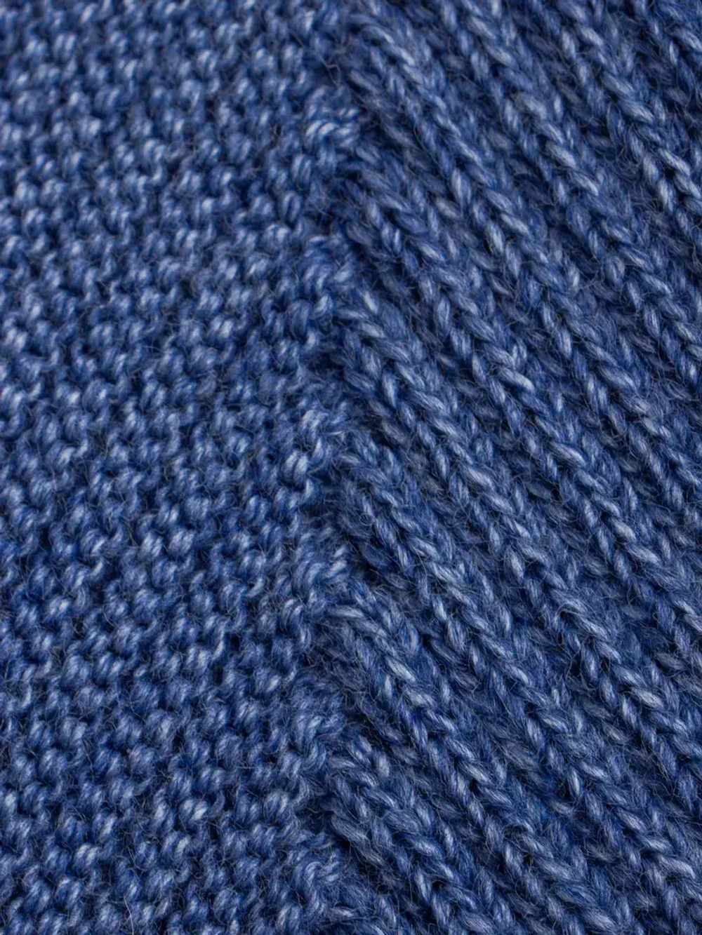 Чепчик детский вязаный на завязках