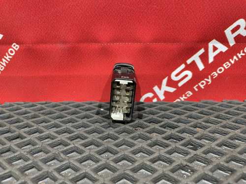 Кнопка подогрева топлива